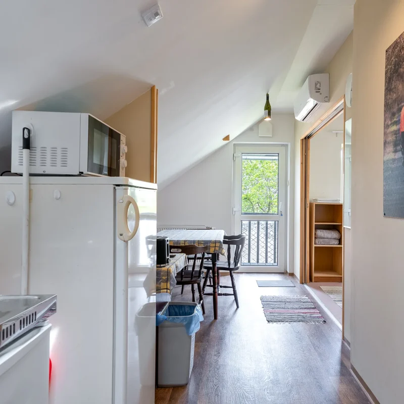 emeleti lakrész - konyhasarok